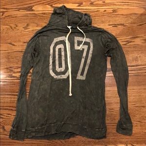 Vintage Havana hooded long sleeve